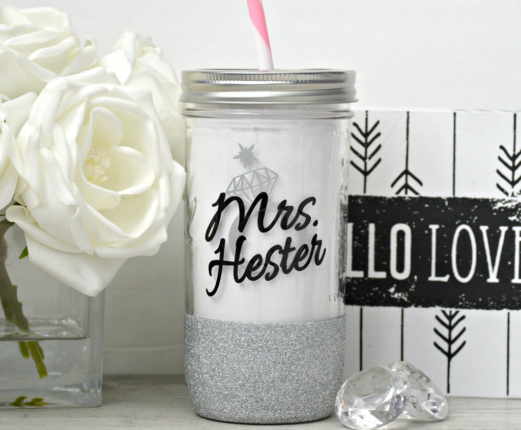 Bride to Be Glass Tumbler - love-in-the-city-shop